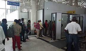 Addis ababa bole international airport ethiopia مطار اديس ابابا الدولي اثيوبيا Ù…Ø·Ø§Ù„Ø¨ Ø­Ù‚ÙˆÙ‚ÙŠØ© Ø¨Ø§Ù„Ø¥ÙØ±Ø§Ø¬ Ø¹Ù† Ø³ÙˆØ±ÙŠÙŠÙ† Ù…Ø­ØªØ¬Ø²ÙŠÙ† ÙÙŠ Ù…Ø·Ø§Ø± Ø¨Ø¥Ø«ÙŠÙˆØ¨ÙŠØ§ Ø¹Ù†Ø¨ Ø¨Ù„Ø¯ÙŠ