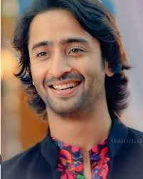 Did Ranbir's long hair look good? 👀 #MirchiPlus #ranbirkapoor  #sandeepreddyvanga