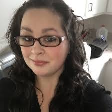 Amanda Wetherbee's Instagram, Twitter & Facebook