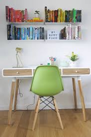 Étagères murales, partout dans la maison. Idee Bureau Chambre Enfant Etagere Murale Chambre Etagere Chambre Ado Etagere Chambre Enfant