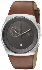 Very Classy And Elegant Love The Colour Contrasts Simple Face A Little Less Enthused About How The Date Is Implemented Erkek Kol Saatleri Erkek Saat Rolex