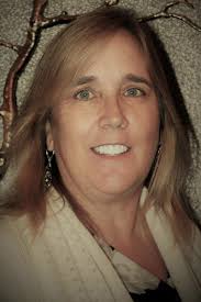 Glenda Deshon's Instagram, Twitter & Facebook