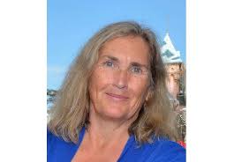 Incumbent Caton to seek re-election as School District 71 trustee  representing Courtenay