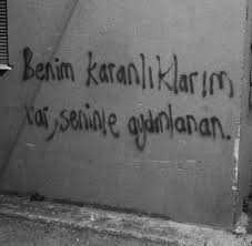 Benim Karanliklarim Var Seninle Aydinlanan Sonra Bide Baktim O Karanlikta Sap Gibi Kalmisim Gunessiz Yeryuzu Gibi Ayrilik Sozleri Ozlu Sozler Guzel Soz