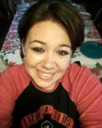 Lynn Grigg's Instagram, Twitter & Facebook