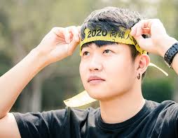 形象廣告Cjz.moment Projects :: Photos, videos, logos, illustrations and  branding :: Behance