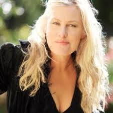 Donna Fisk (@DonnaFiskMusic)