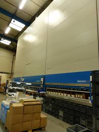 Transforming Ecommerce Warehouse