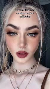 Side to Side Eye Effect