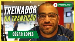 DESAFIOS DE UM TREINADOR DE FUTEBOL