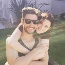 Julianne hough was seen hanging out with actor ben barnes yesterday. Who Is Ben Barnes Dating Ben Barnes Wiki Ben Barnes Girlfriend Wife Networth