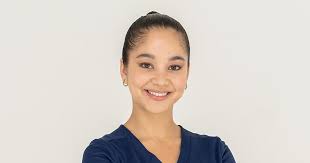 Olivia Papoli-Barawati