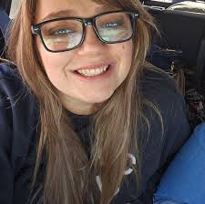 A 15 year old girl sing prophetically over her mother tonight￼ at the  altar! She released the healing oil of Jesus over her. The Lord is  restoring relationships in this hour! 😭🙌🏼￼