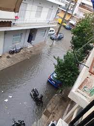 Πειραιάς peiraias πειραιας αίθριος, μέγιστη θερμοκρασία 40°c, ελάχιστή θερμοκρασία 27°c, άνεμος 3 μποφόρ, υετός 0.0 mm, υγρασία 44%, πιθανότητα βροχόπτωσης 2% Kairos Plhmmyrise O Peiraias Apisteytes Eikones
