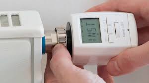 Heizkorperthermostat Wechseln So Einfach Geht S Heizung Smarthome Thermostat Einrichtungstipps Heizung
