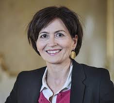 MINT:Malerhellend,malpackend,malanders AnnaGöldiaufderSpur