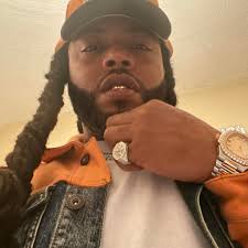 Boy when she unzipped that jacket 🤦🏽‍♀️😭😭😭😭😭😭😭😭😭