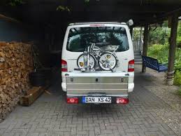 Variante 1 Die Kiste Hat Zufallig Genau Die Gleiche Breite Wie Der Trager Campingbus Camper Zubehor Vw Bus