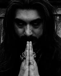 ThÄ LØ•BÖ (@thalobo333official) · Instagram 照片和视频