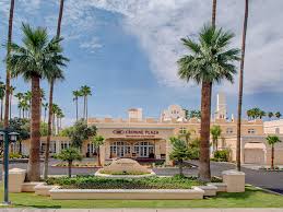1 hour, 44 minutes even though you can drive this distance straight through, it might be more interesting to stop along the way. Pet Friendly Hotels In Chandler Az Crowne Plaza Resort Phoenix Chandler Golf Resort