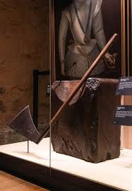 Consciousness after decapitation in historical executions