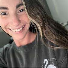 Jocelyn Bauer's Instagram, Twitter & Facebook