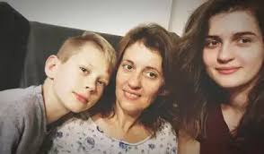 Michałów odwiedziła Anna Lewkowicz z Izraela. Spotkała się z uczniami i  opowiedziała o wojnie