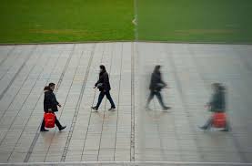 Kinder bis einschließlich 5 jahre personen, die aus gesundheitlichen gründen keine maske tragen können (ärztliche bescheinigung notwendig) in geschlossenen räumen bei privaten treffen, privaten feiern, in der gastronomie, kantinen, mensen und cafeterien während des essens und trinkens und beim sport treiben. Corona Regeln In Baden Wurttemberg Wie Viele Menschen Darf Ich Eigentlich Treffen Baden Wurttemberg Stuttgarter Zeitung