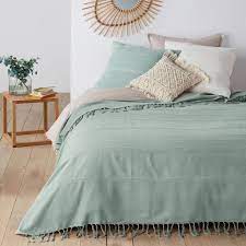une deco de chambre couleur vert d eau joli place bed spreads new room redecorate bedroom