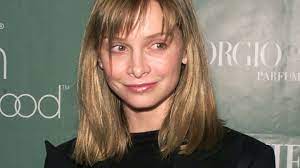 Before flockhart became an overnight sensation in the title role of the quirky dramedy ally mcbeal, she was honing her acting chops on stage and in supporting roles in films. Was Ist Mit Calista Flockhart Passiert News24viral