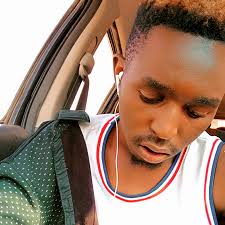 Fan hums unexpected tune