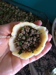 طريقة عمل كبة البطاطا المقلية بالصور زاكي Syrian Food Food Recipies Food And Drink