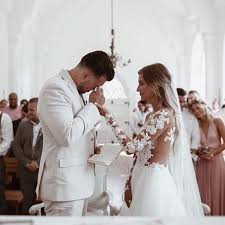 Tutte le novità del nuovo decreto legge che riscrive le regole di vita del paese. Coronavirus E Matrimoni Cosa Dicono I Decreti Tuttosposi