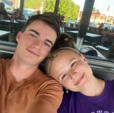 Oakley Anderson and Ethan Waters's Wedding Website