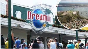 The woman first experienced symptoms on monday 21 june in brisbane and had. Qld Coronavirus Dreamworld Broadbeach Restaurant Listed As Covid 19 Exposure Sites The Courier Mail