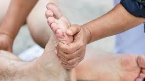 Penyebab jari tangan kebas lainnya menurut dr. Ini Alasan Ibu Jari Kaki Tiba Tiba Kram Health Liputan6 Com
