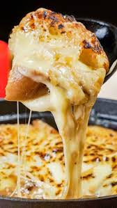 ただの鍋だと思った オニオングラタンスープ鍋 レシピ レシピ レシピ 料理 レシピ 食べ物のアイデア
