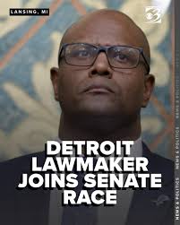 CONGRATULATIONS BRONCOS! @wmu_hockey defeats Denver Pioneers 3-2, heading  to Frozen Four National Championship for first time in program history!  Read up