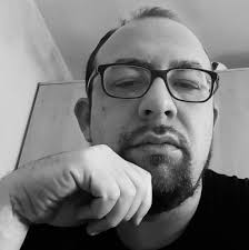 Salve, ho fatto il rinnovo della domanda Adi e la mia domanda si trova in  "Evidenza alla sede" perché risulta incongruenza con la DSU, ma non è  cambiato niente. Chi si trova