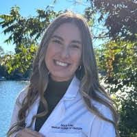 Alexis Whiteside's Instagram, Twitter & Facebook