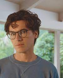 Justice Brown Hair Men Wavy Hair Men Men Haircut Styles