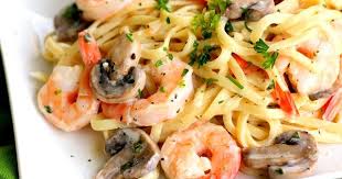 Recette Tagliatelles Aux Crevettes Aux Champignons Et A La Creme Fraiche Tagliatelle Crevette Tagliatelles Recette Pate Crevette