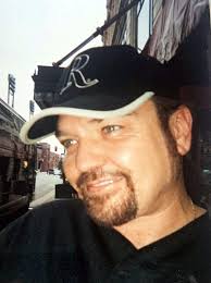 HOW DID GARY ROSSINGTON JOIN SKYNYRD 👇👇👇👇👇👇 Gary Rossington, a  founding member of Lynyrd Skynyrd, got into the band through his childhood  friendship with Allen Collins. The two were passionate about rock