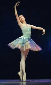 Pin By Sara Elwakil On B A L L E R I N A Dance Outfits Ballet Poses Dance Poses