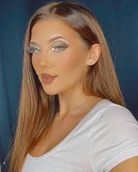 Makeup by kira isfan