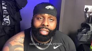 Eagles, Wentz start off sloppy, lose Jason Peters, Lane Johnson to injuries