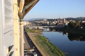 Uffizi gallery and basilica of santa maria novella are cultural highlights, and some of the area's notable landmarks include ponte vecchio and piazza della signoria. Hotel Casa Del Lago Firenze Citta Firenze Hotelopia