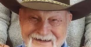 Tammy Darr's Instagram, Twitter & Facebook