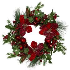 Nov 13, 2018 · following the curve of the cupcake, you'll press green m&ms into the frosting to form two rows, then place red ball sprinkles along the m&m wreath to look like holly berries, and top it all with. Northlight Magnolia And Red Berries Artificial Christmas Wreath 22 Inch Unlit Target