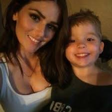 Emily Serna (@esernatwo)